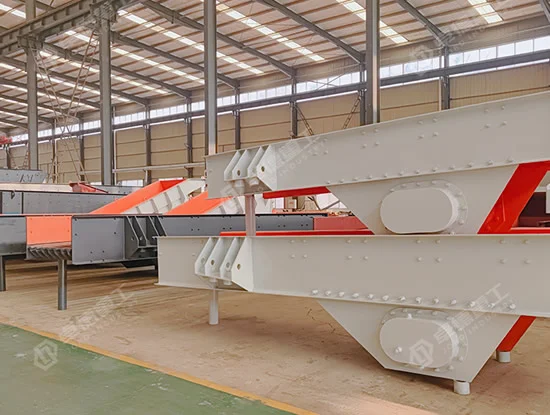 gzd-vibrating-feeder-02.webp